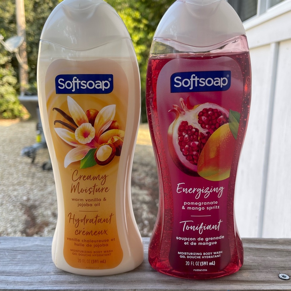 Creamy Moisture and Energizing Body Wash Set